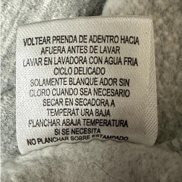 Disney Winnie The Pooh Bear Embroidered Gray Sweatshirt Women Size Small - Picture 7 of 8